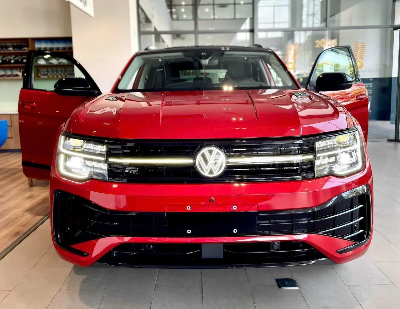 Volkswagen Teramont X Platinum: Đánh giá và giá bán
