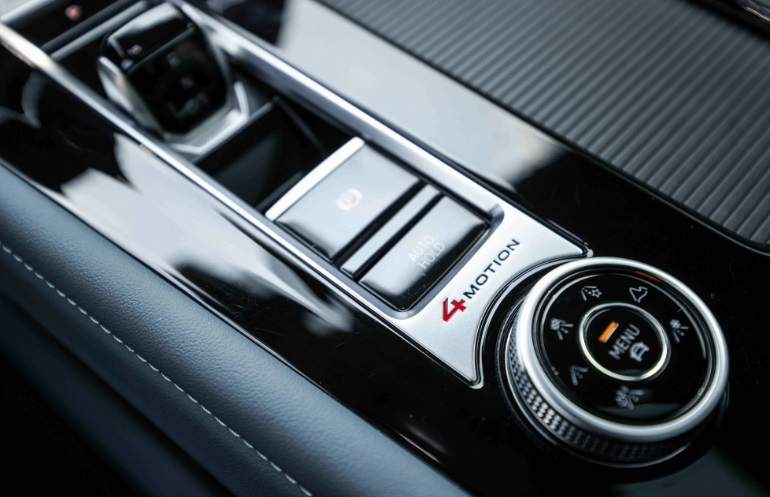 Volkswagen Teramont X Platinum: Đánh giá và giá bán